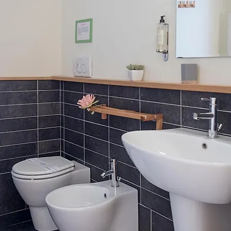 Guest house Residenza Viani 2*