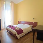 Guest house Residenza Viani 3*